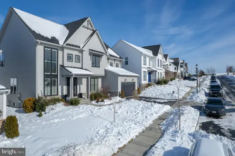 $1,100,000 | 11066 Emerald Crown Drive, Monrovia, MD 21770