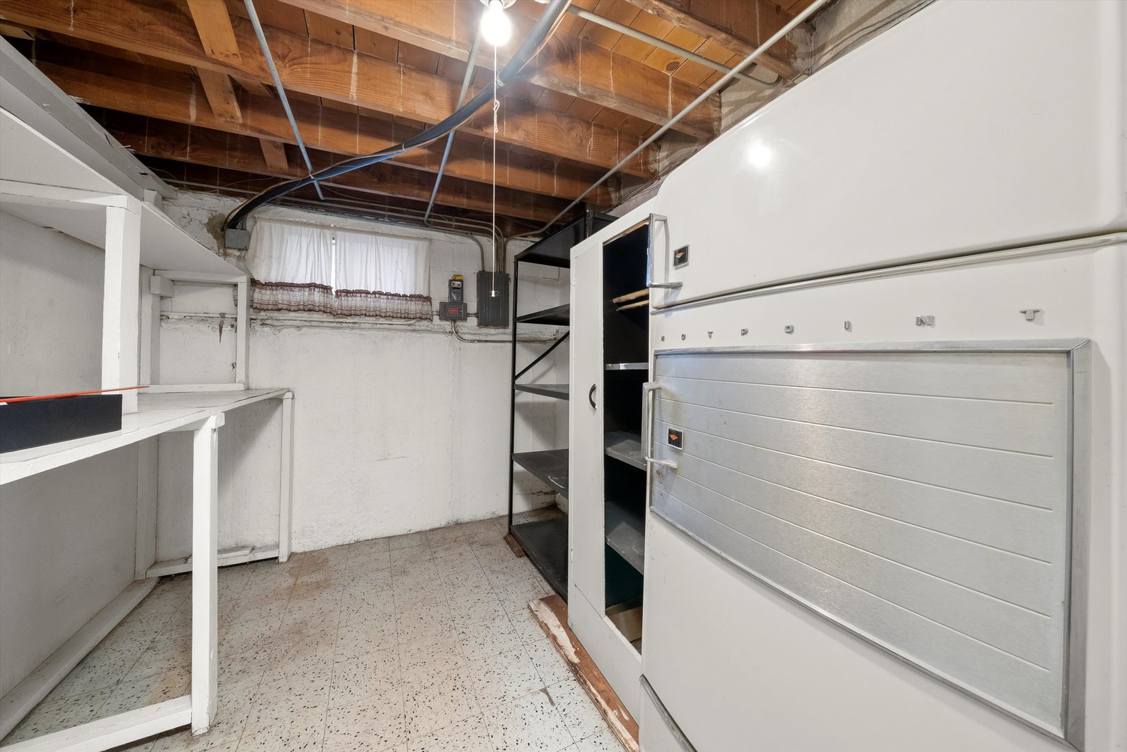 2439 Ernst Street Franklin Park, IL 60131 - Photo 17 of 33