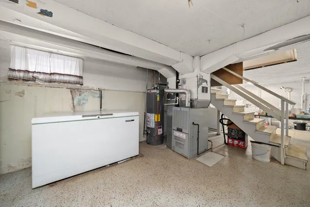 $329,900 | 2439 Ernst Street, Franklin Park, IL 60131