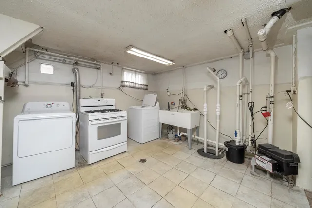 $329,900 | 2439 Ernst Street, Franklin Park, IL 60131