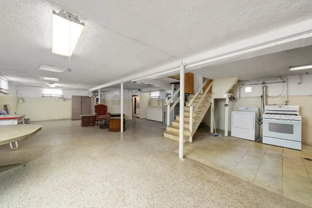 $329,900 | 2439 Ernst Street, Franklin Park, IL 60131