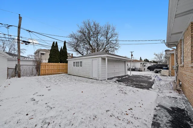 $329,900 | 2439 Ernst Street, Franklin Park, IL 60131