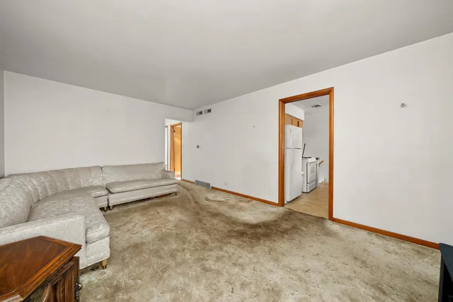 $329,900 | 2439 Ernst Street, Franklin Park, IL 60131