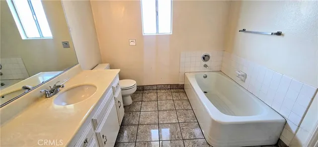 $3,200 | 10353 Downey Avenue, Downey, CA 90241