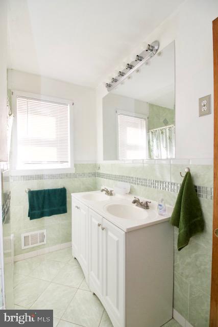 253 Magothy Bridge Road Pasadena, MD 21122 - Photo 20 of 40