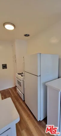 $1,895 | 1352 North Citrus Avenue, Unit 3, Los Angeles, CA 90028