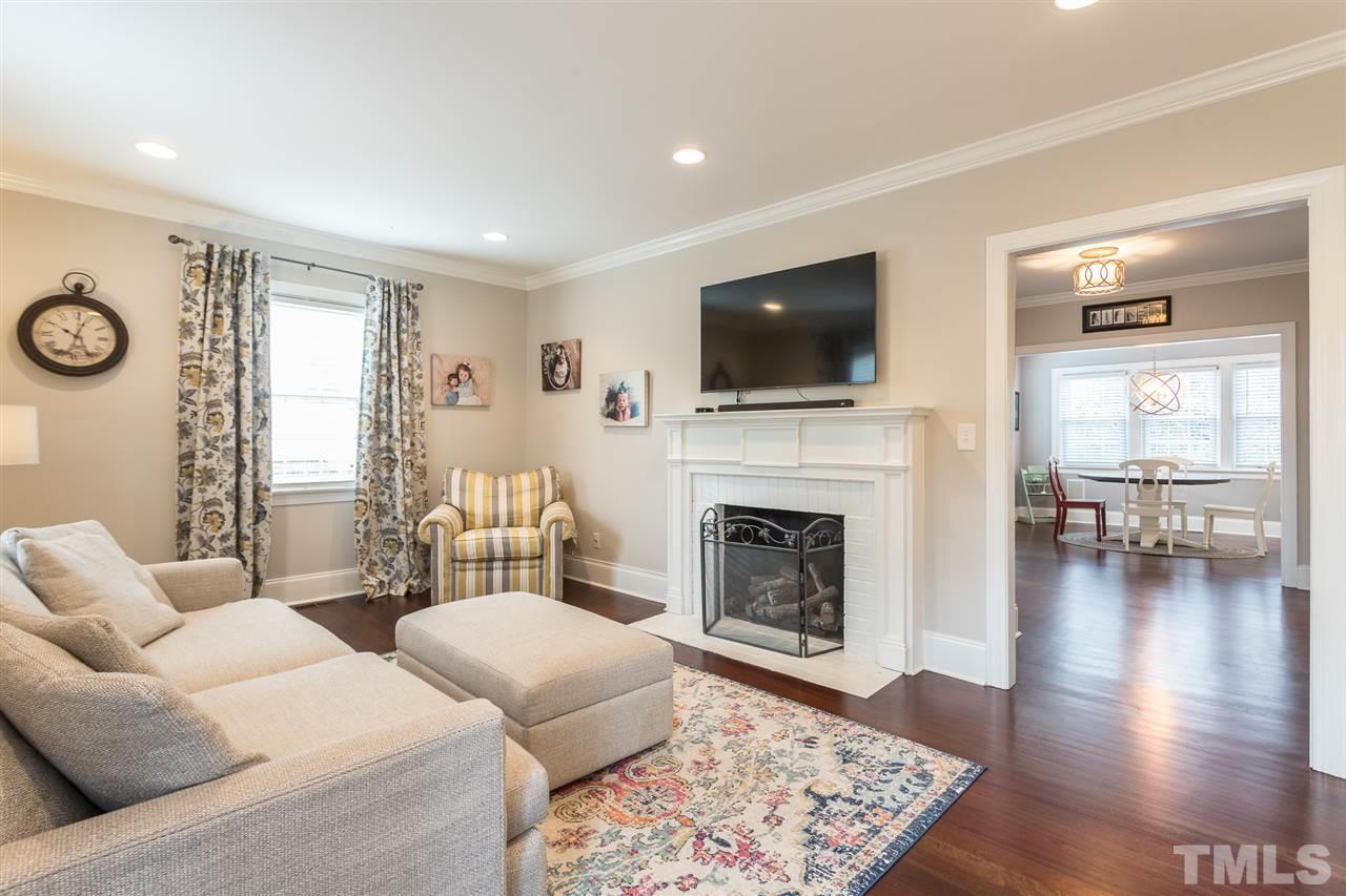 521 Dixie Trail Raleigh, NC 27607 - Photo 4 of 30