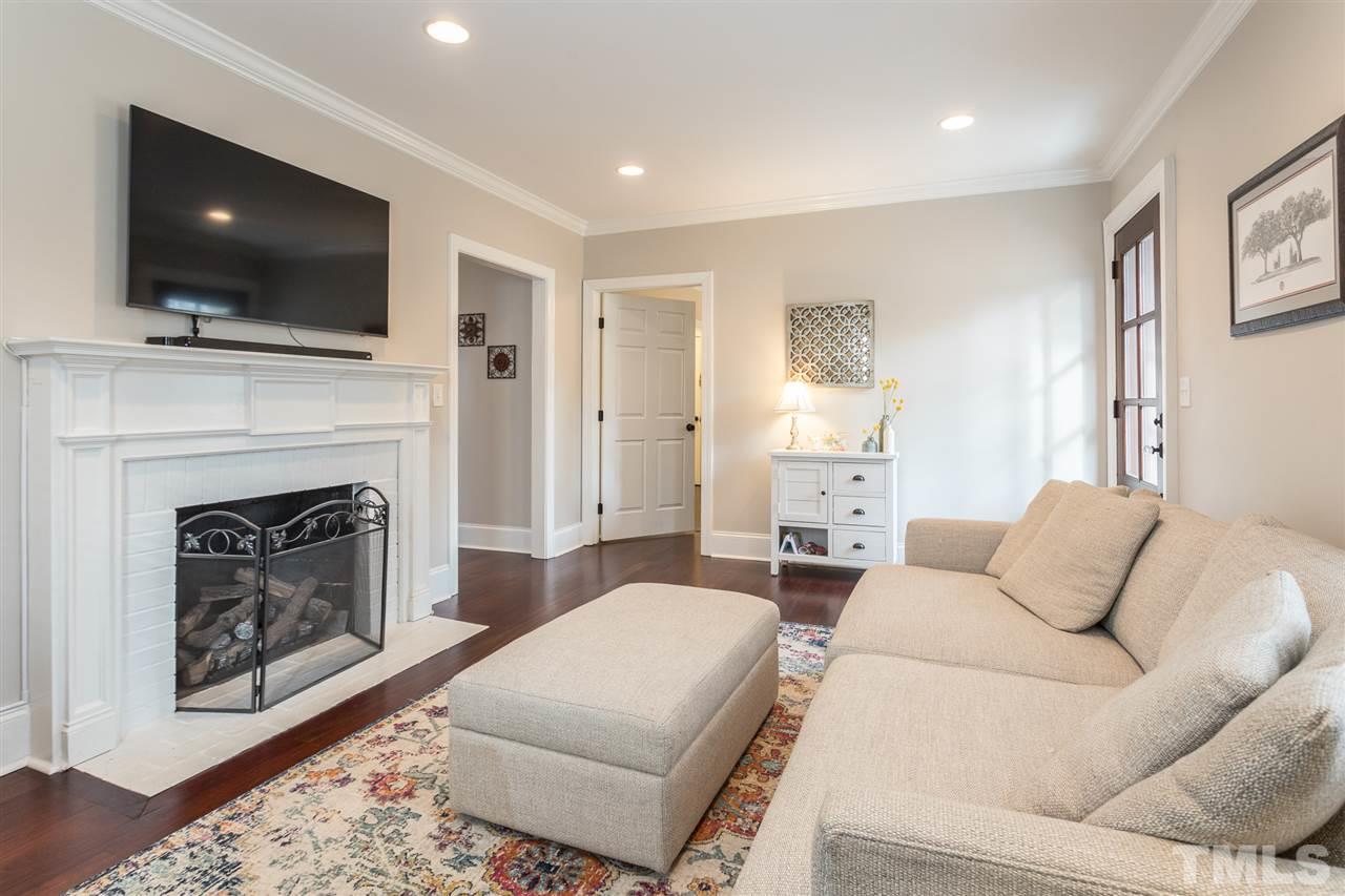 521 Dixie Trail Raleigh, NC 27607 - Photo 5 of 30