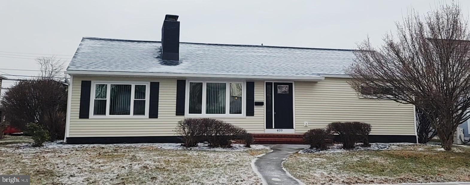 409 East Chestnut Street Cleona, PA 17042 - Photo 1 of 21