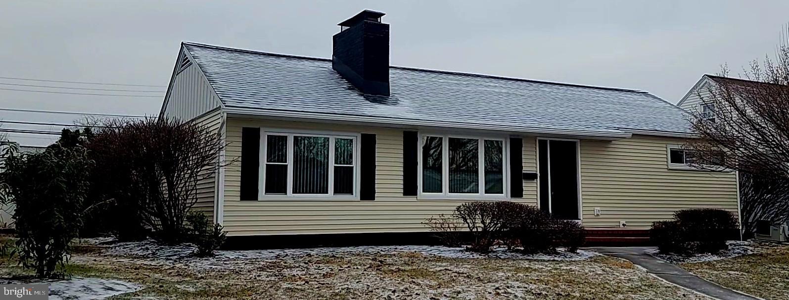 409 East Chestnut Street Cleona, PA 17042 - Photo 2 of 21