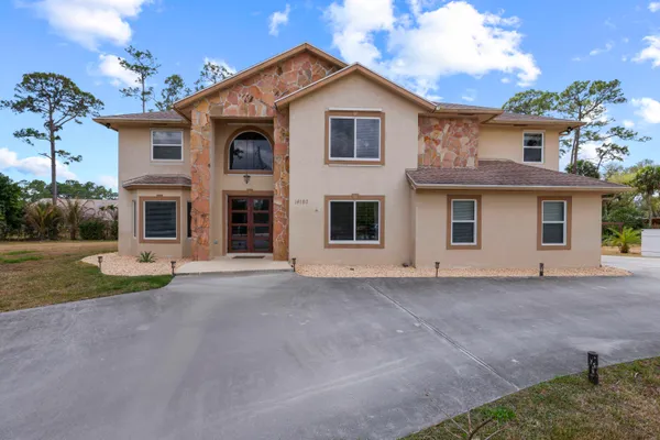 $900,000 | 14180 72nd Court North, Loxahatchee, FL 33470