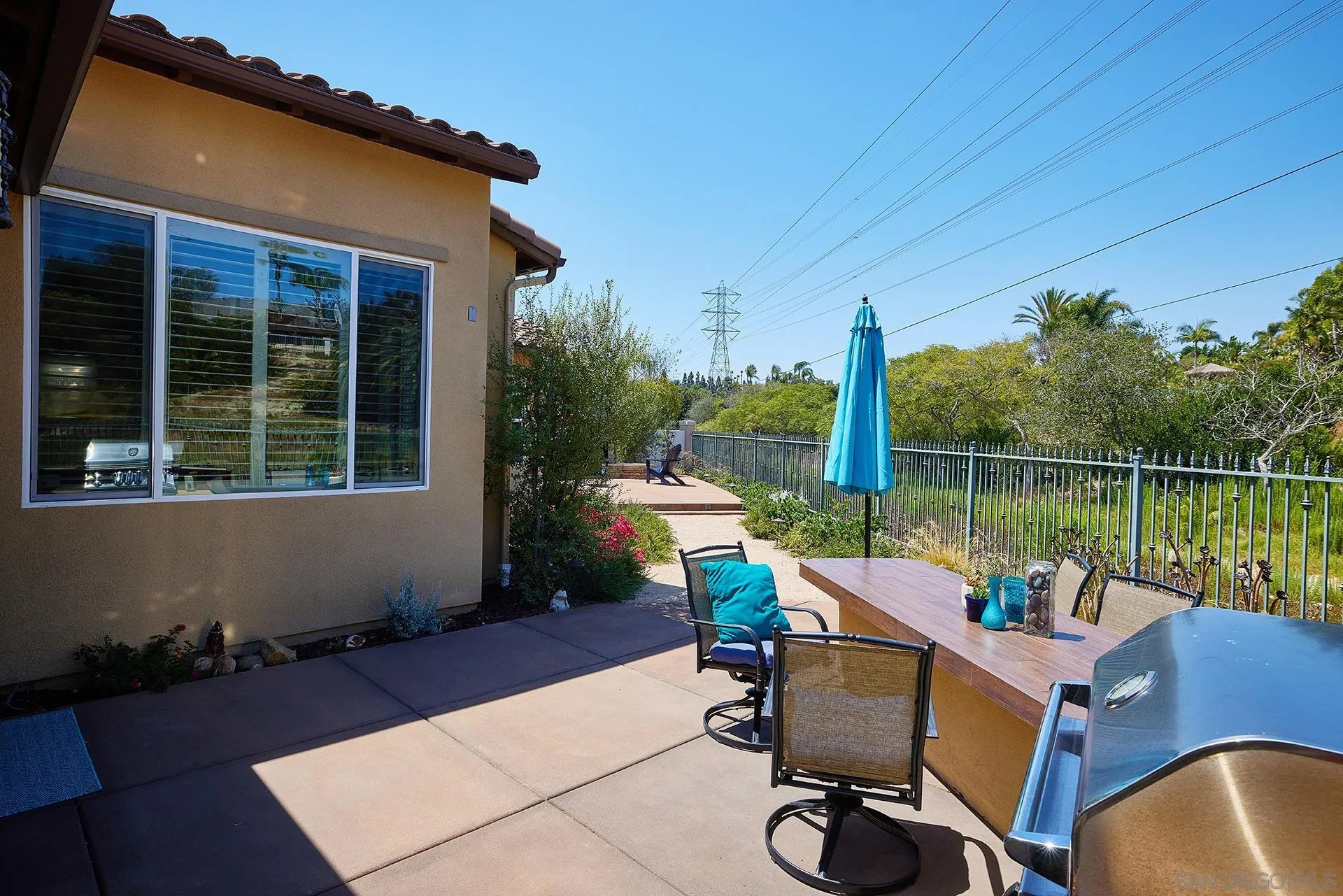 2012 Hummingbird Road Carlsbad, CA 92011 - Photo 33 of 44 Gallery Image 33