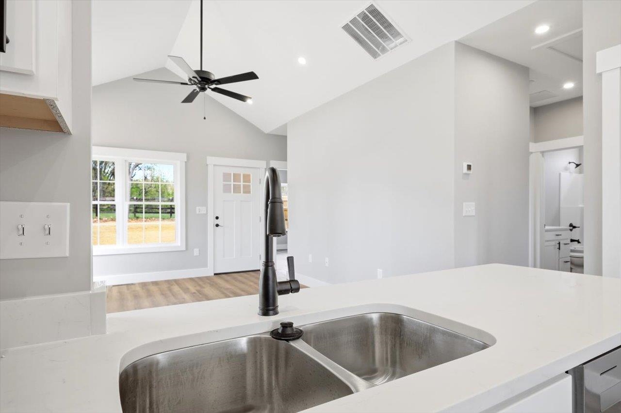 103 Hilltop Terrace Road Staunton, VA 24401 - Photo 11 of 47