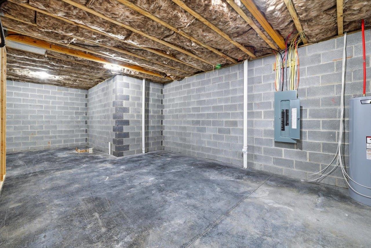 103 Hilltop Terrace Road Staunton, VA 24401 - Photo 30 of 47