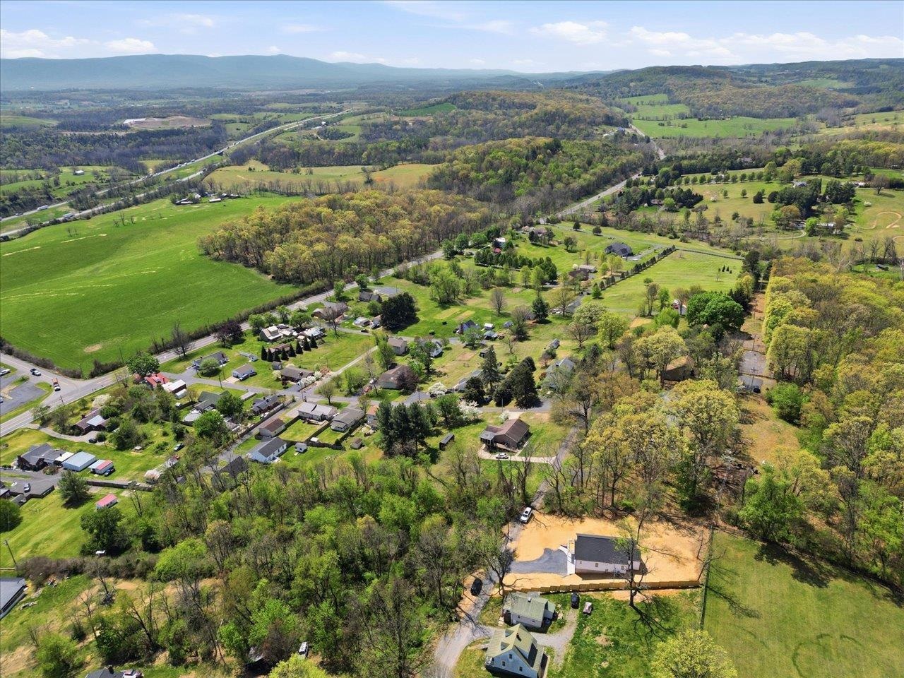 103 Hilltop Terrace Road Staunton, VA 24401 - Photo 46 of 47