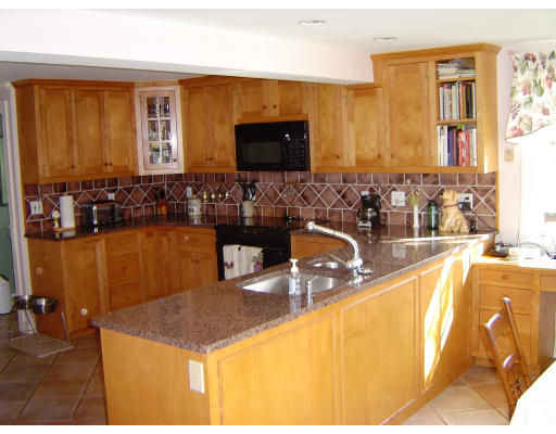 40 Berkshire Road Needham, MA 02492 - Photo 4 of 9