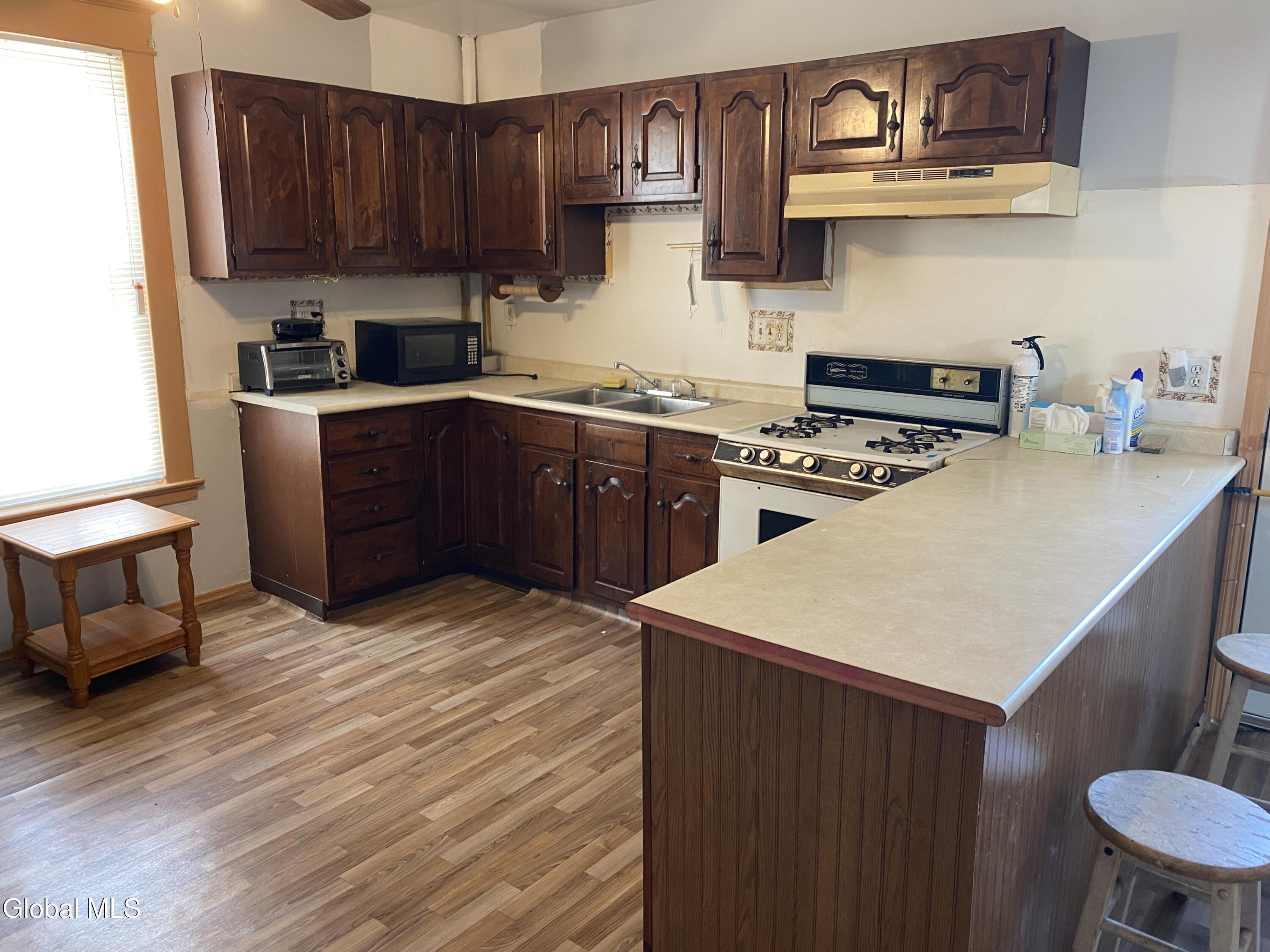 1337 Chrisler Avenue Schenectady, NY 12303 - Photo 12 of 15 IMG_8718 (3)