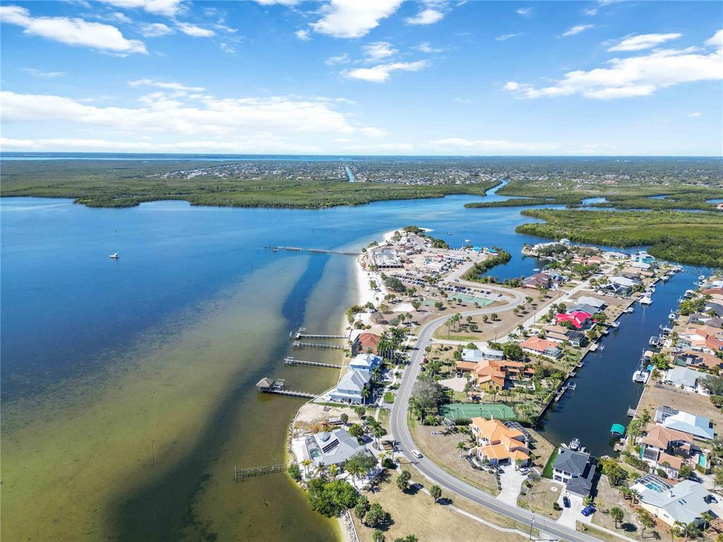 105 Sinclair Street Southeast Port Charlotte, FL 33952 - Photo 60 of 69