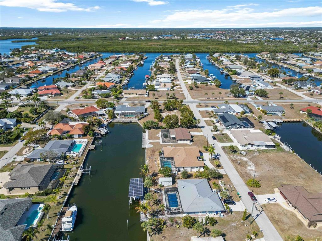 105 Sinclair Street Southeast Port Charlotte, FL 33952 - Photo 63 of 69