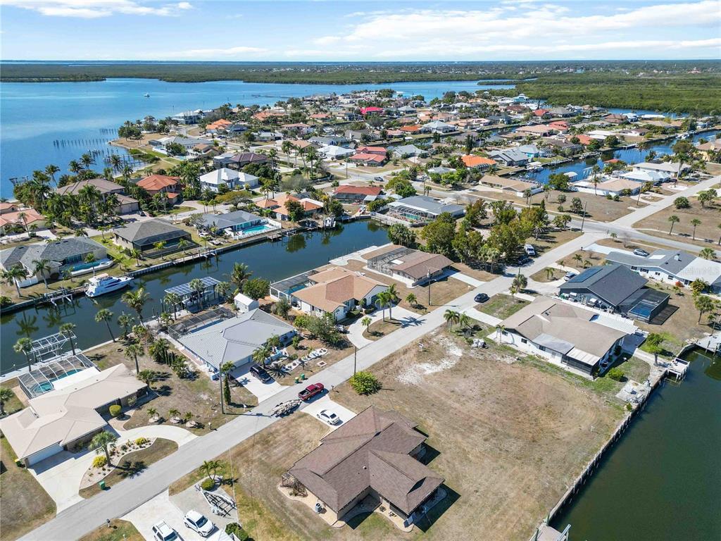 105 Sinclair Street Southeast Port Charlotte, FL 33952 - Photo 65 of 69