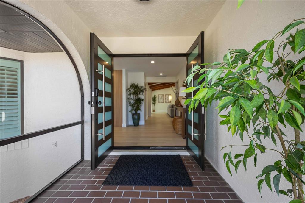 105 Sinclair Street Southeast Port Charlotte, FL 33952 - Photo 10 of 69 a view interior of the house