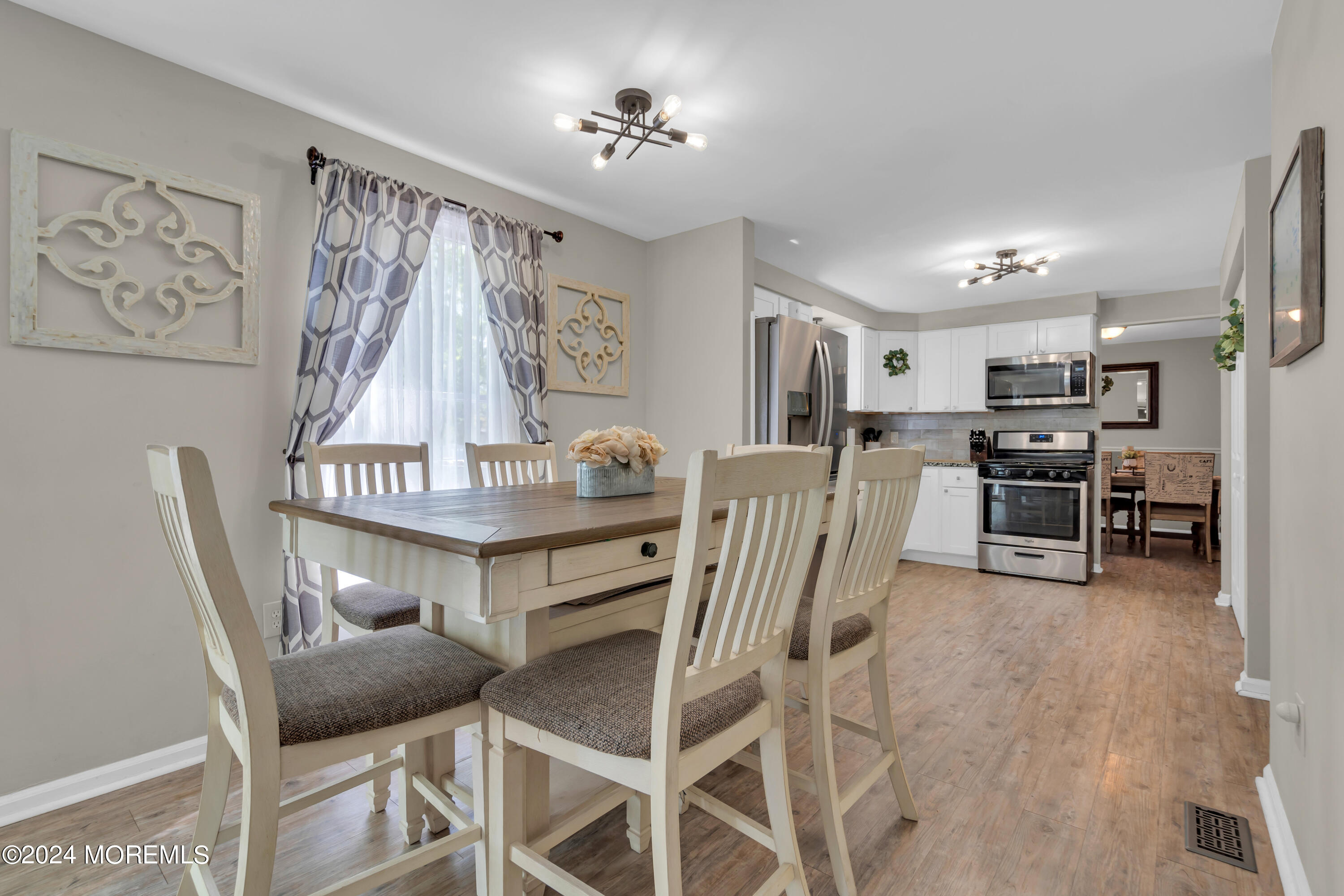 33 Beacon Drive Barnegat, NJ 08005 - Photo 15 of 32 eat in kitchen