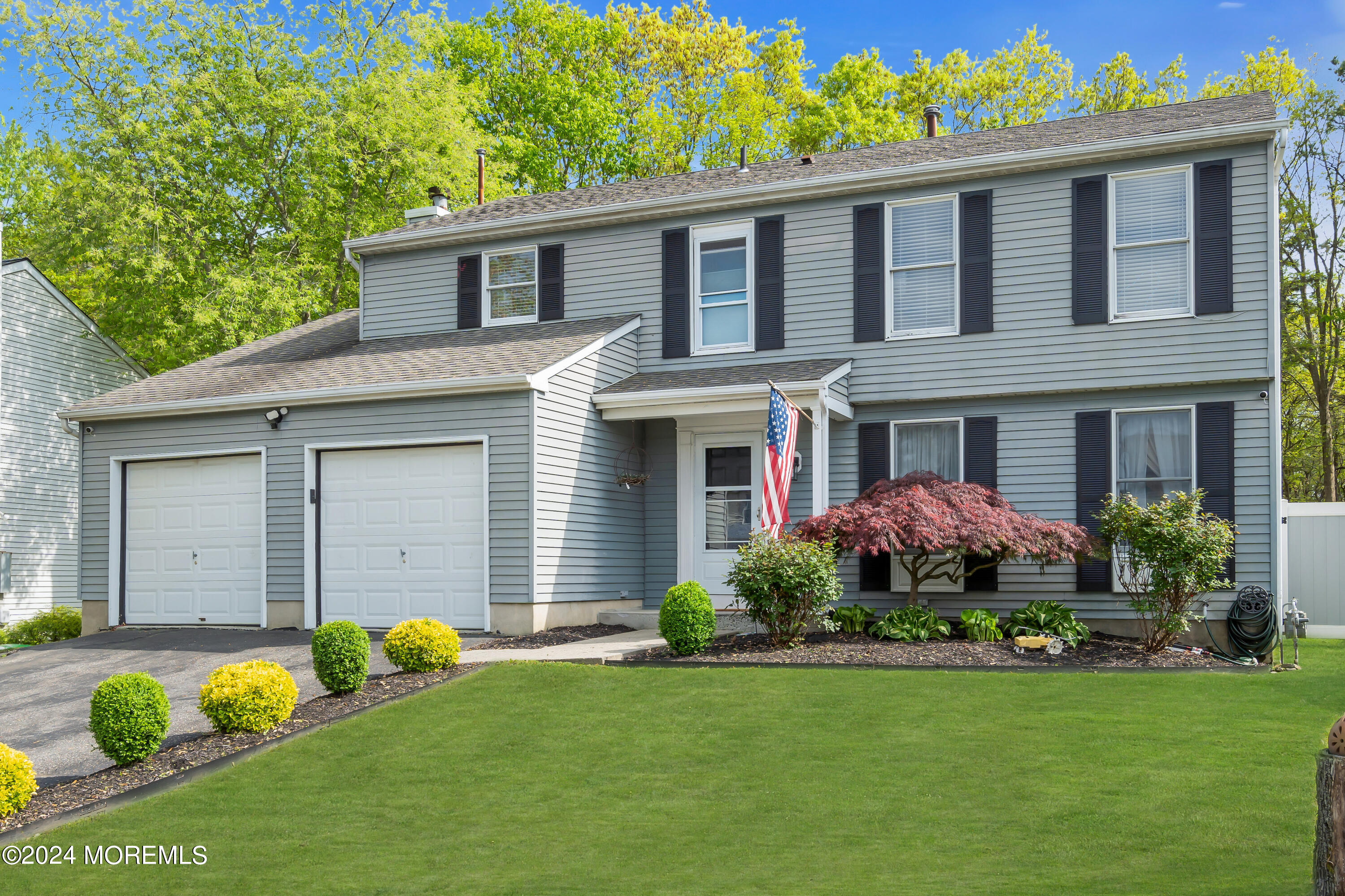 33 Beacon Drive Barnegat, NJ 08005 - Photo 2 of 32 front