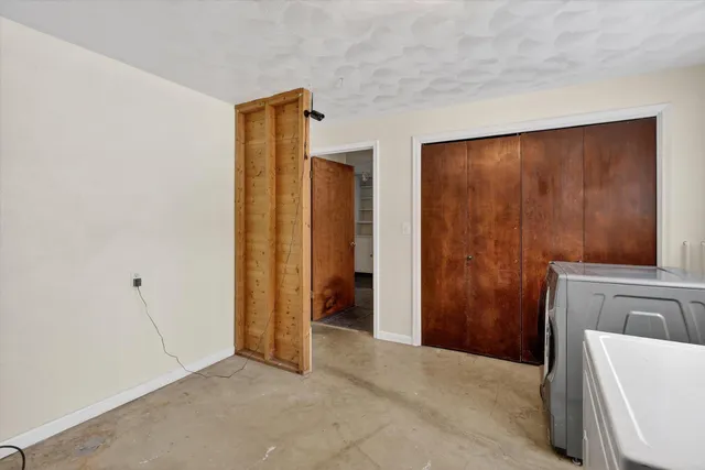 $300,000 | 1500 East Frost Road, Williamston, MI 48895