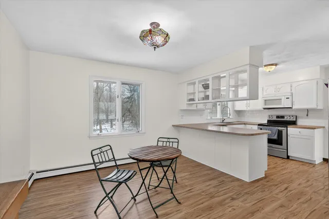 $300,000 | 1500 East Frost Road, Williamston, MI 48895