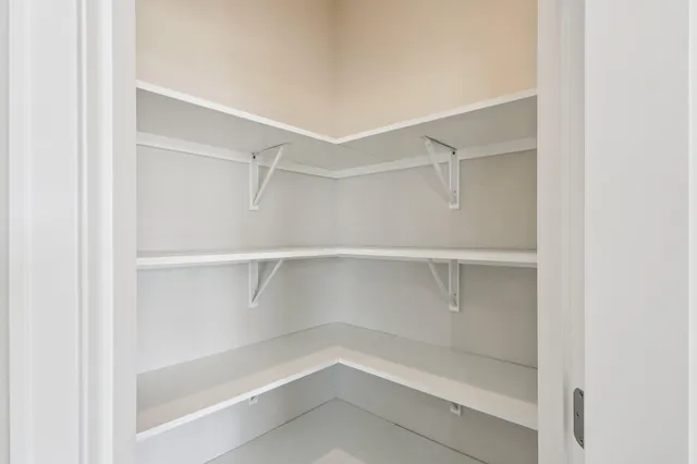 $684,900 | 322 Kiddle Lane, Union Grove, WI 53182