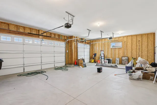 $684,900 | 322 Kiddle Lane, Union Grove, WI 53182