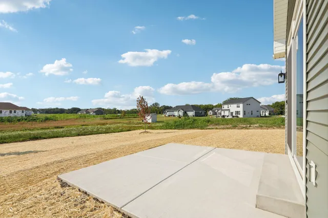 $684,900 | 322 Kiddle Lane, Union Grove, WI 53182