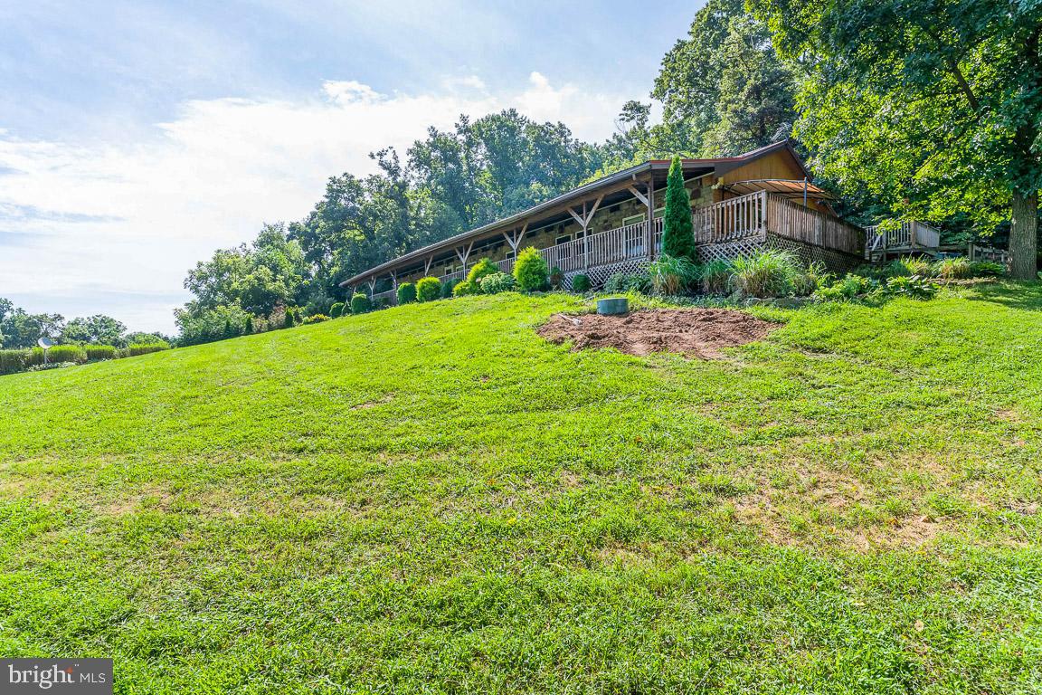 844 Dr Jack Road Conowingo, MD 21918 - Photo 3 of 46
