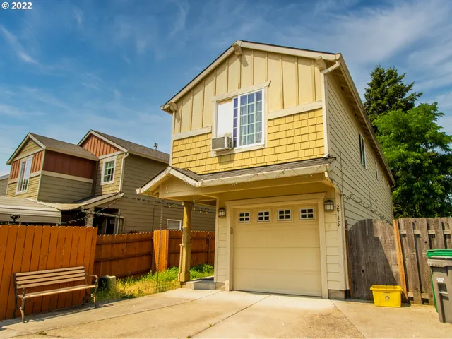 $349,000 | 2719 Southeast 136th Place, Portland, OR 97236