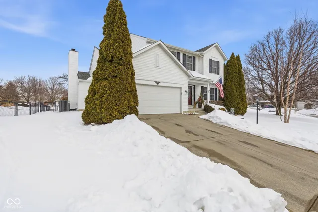 $399,900 | 13926 Wakefield Place, Fishers, IN 46038
