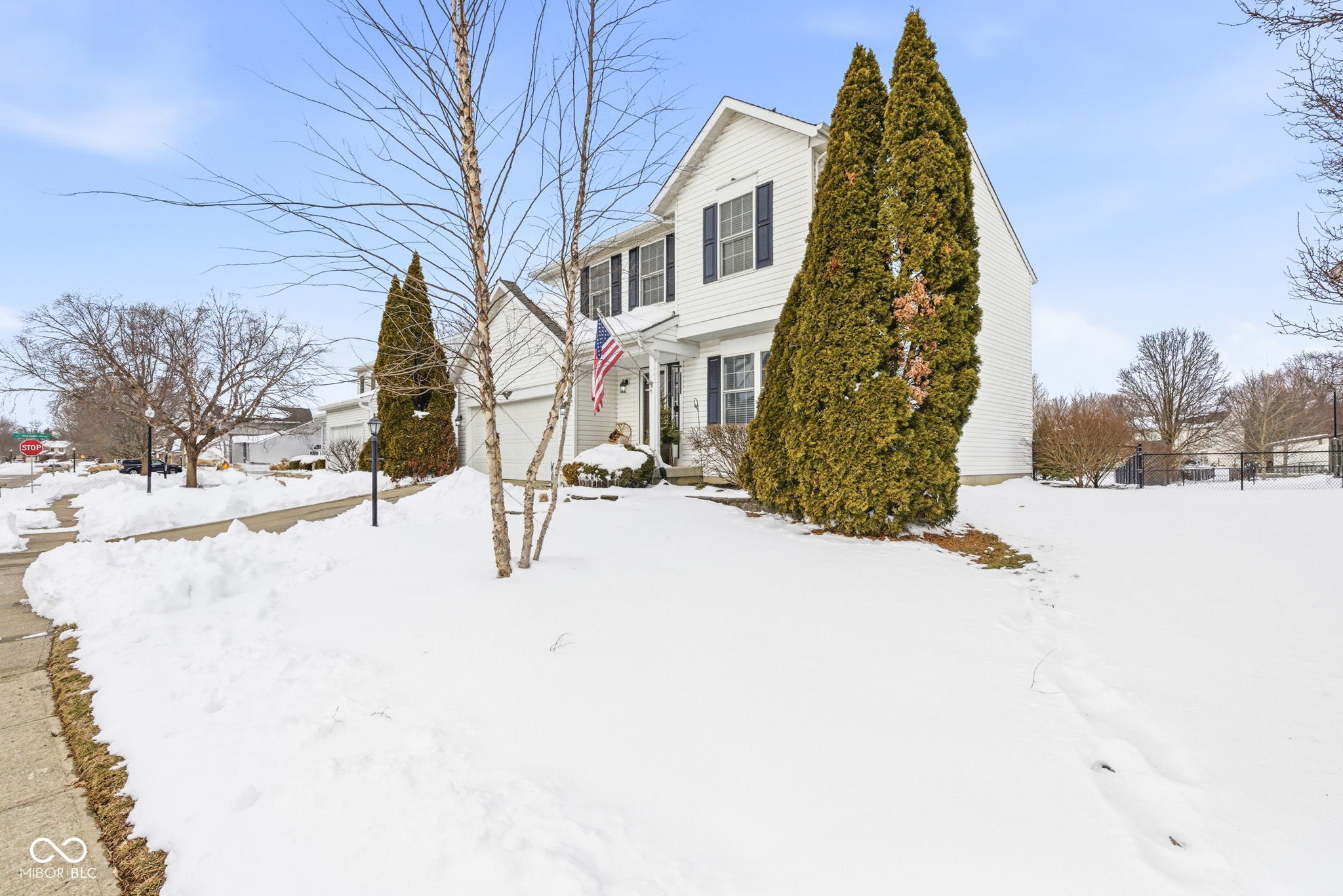 13926 Wakefield Place Fishers, IN 46038 - Photo 3 of 76