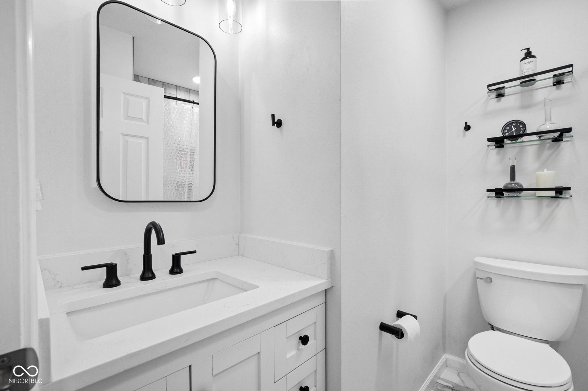 13926 Wakefield Place Fishers, IN 46038 - Photo 48 of 76