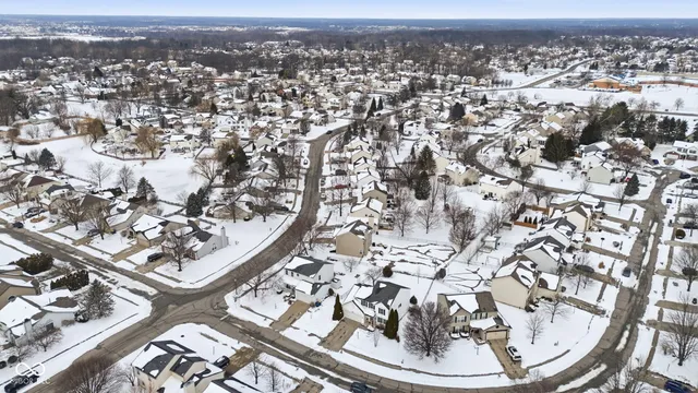 $399,900 | 13926 Wakefield Place, Fishers, IN 46038