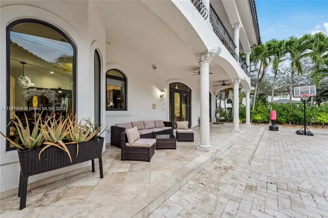 $2,600,000 | 8200 Northwest 163rd Street, Miami Lakes, FL 33016