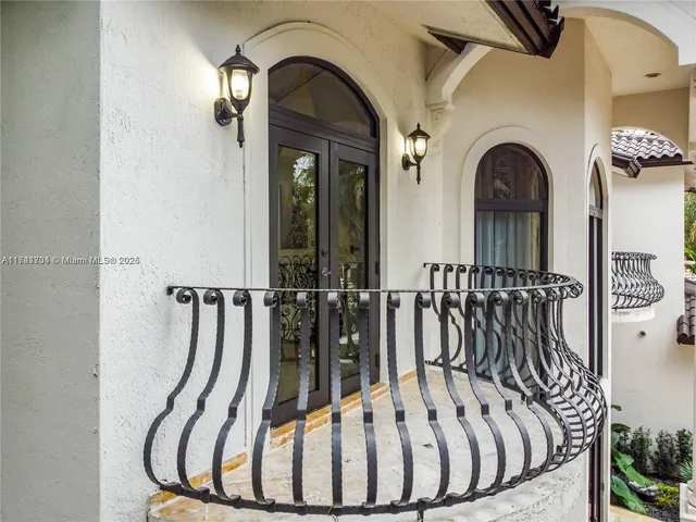 $2,600,000 | 8200 Northwest 163rd Street, Miami Lakes, FL 33016