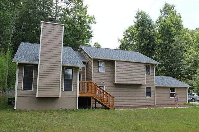 $2,500 | 3562 Bryant Lane, Marietta, GA 30066