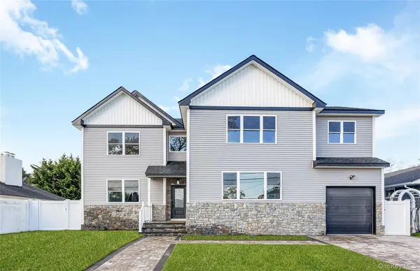$1,449,000 | 224 Oconnell Street, Massapequa Park, NY 11762