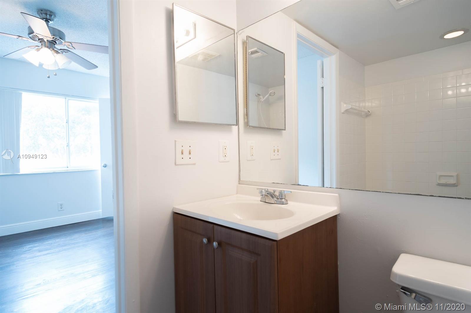 5654 Rock Island Road, Unit 222 Tamarac, FL 33319 - Photo 18 of 31