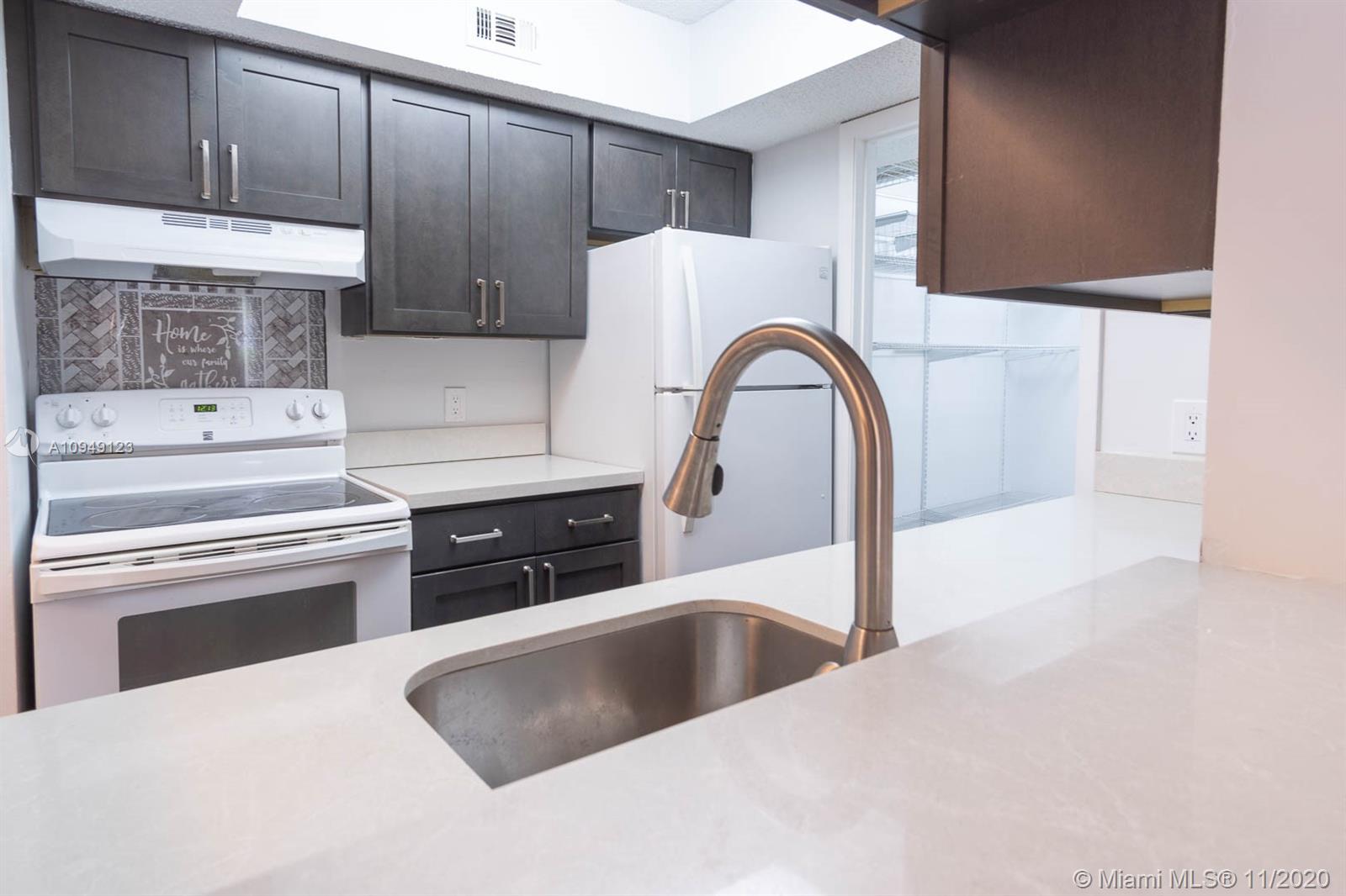 5654 Rock Island Road, Unit 222 Tamarac, FL 33319 - Photo 10 of 31