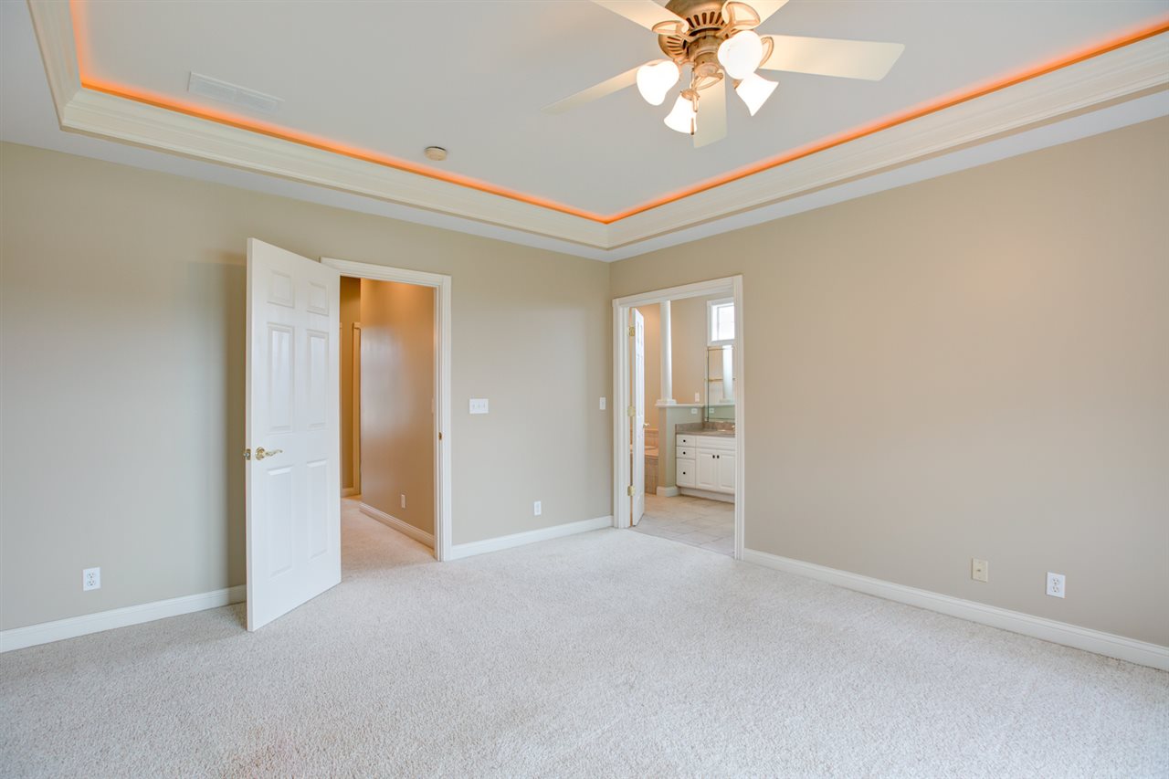 2198 Waters Ridge Drive Newburgh, IN 47630 - Photo 14 of 36 Gallery Image 14