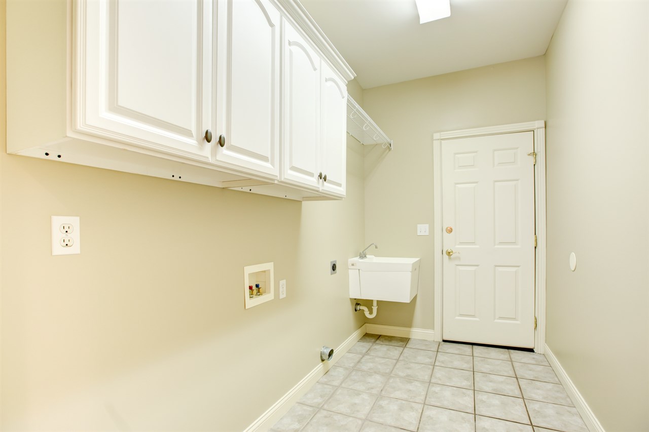2198 Waters Ridge Drive Newburgh, IN 47630 - Photo 26 of 36 Gallery Image 26