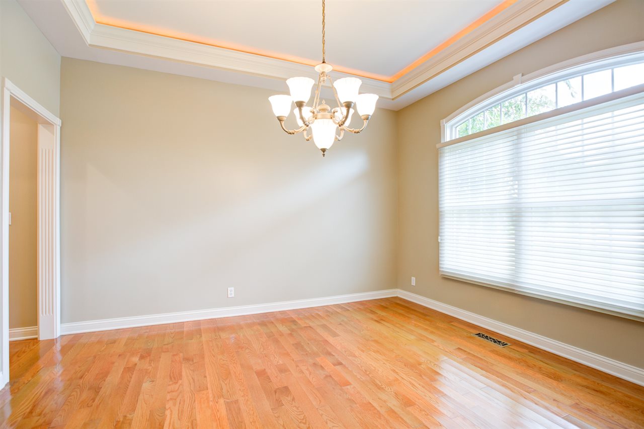 2198 Waters Ridge Drive Newburgh, IN 47630 - Photo 4 of 36 Gallery Image 4