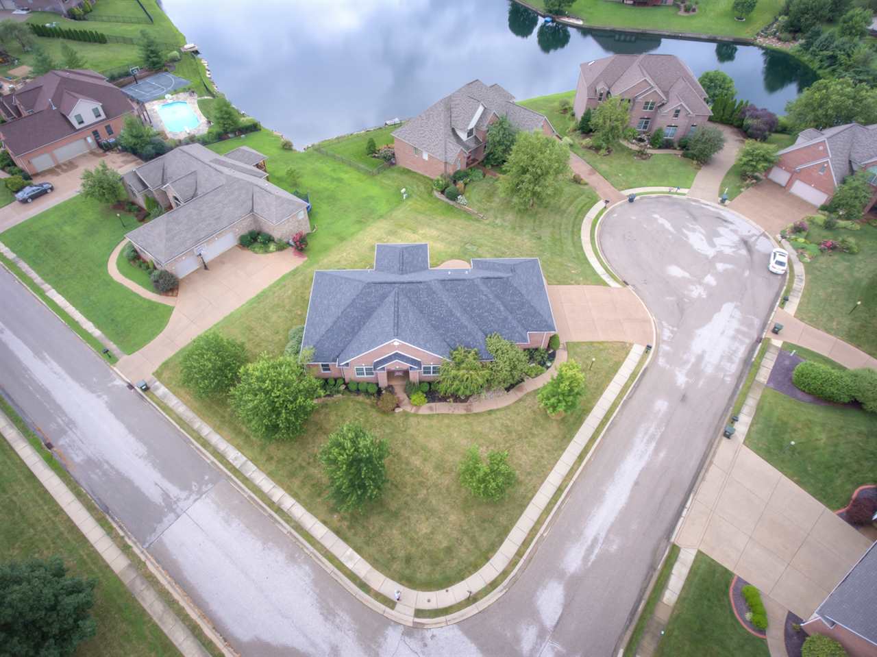 2198 Waters Ridge Drive Newburgh, IN 47630 - Photo 33 of 36 Gallery Image 33