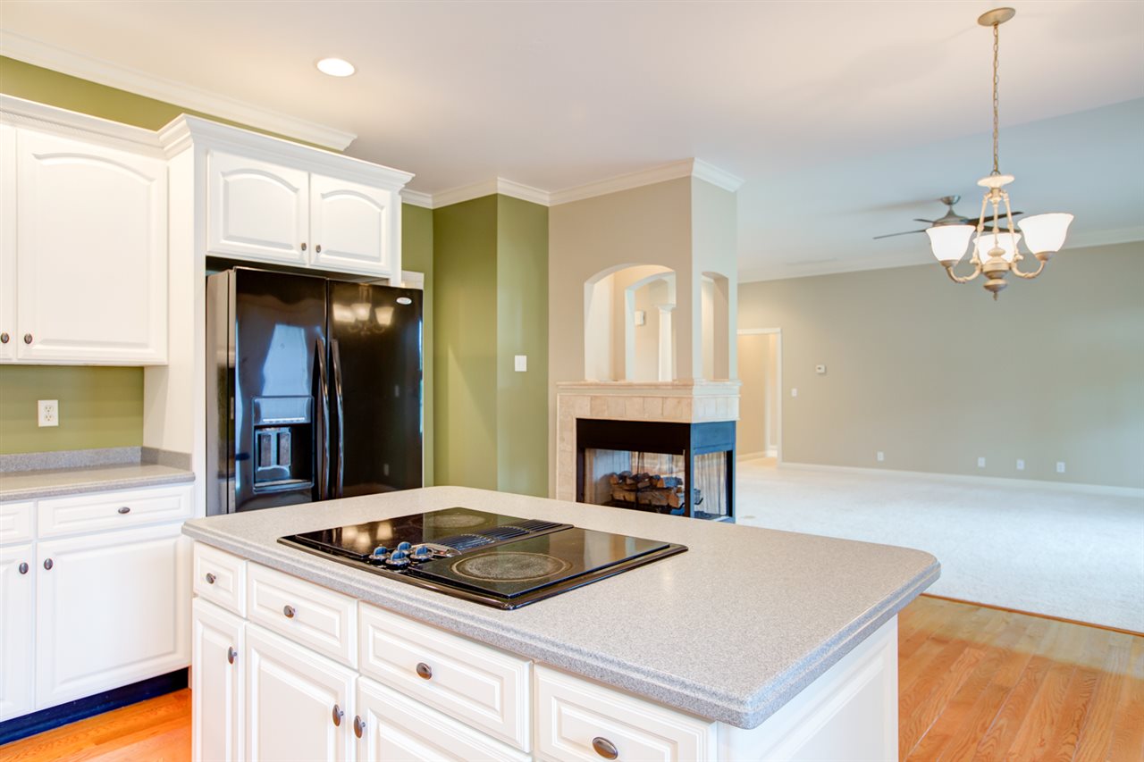 2198 Waters Ridge Drive Newburgh, IN 47630 - Photo 10 of 36 Gallery Image 10