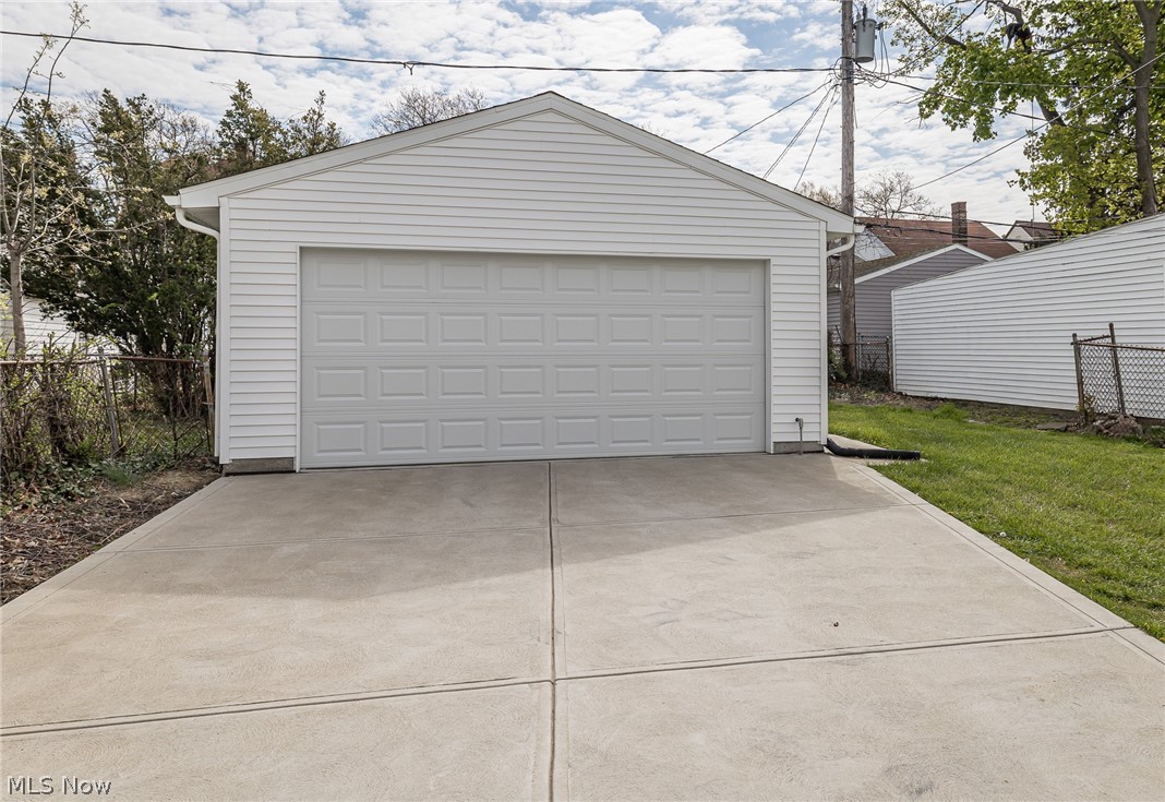 3717 Pennington Road Cleveland, OH 44120 - Photo 23 of 25 Gallery Image 23
